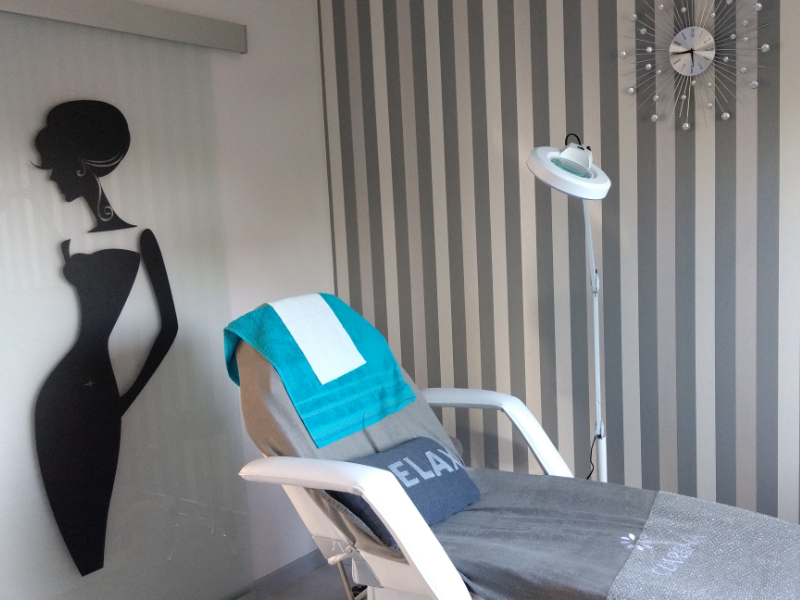 kosmetyczka trzcianka