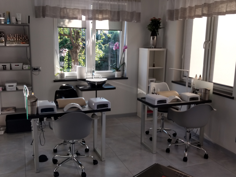 kosmetyczka trzcianka